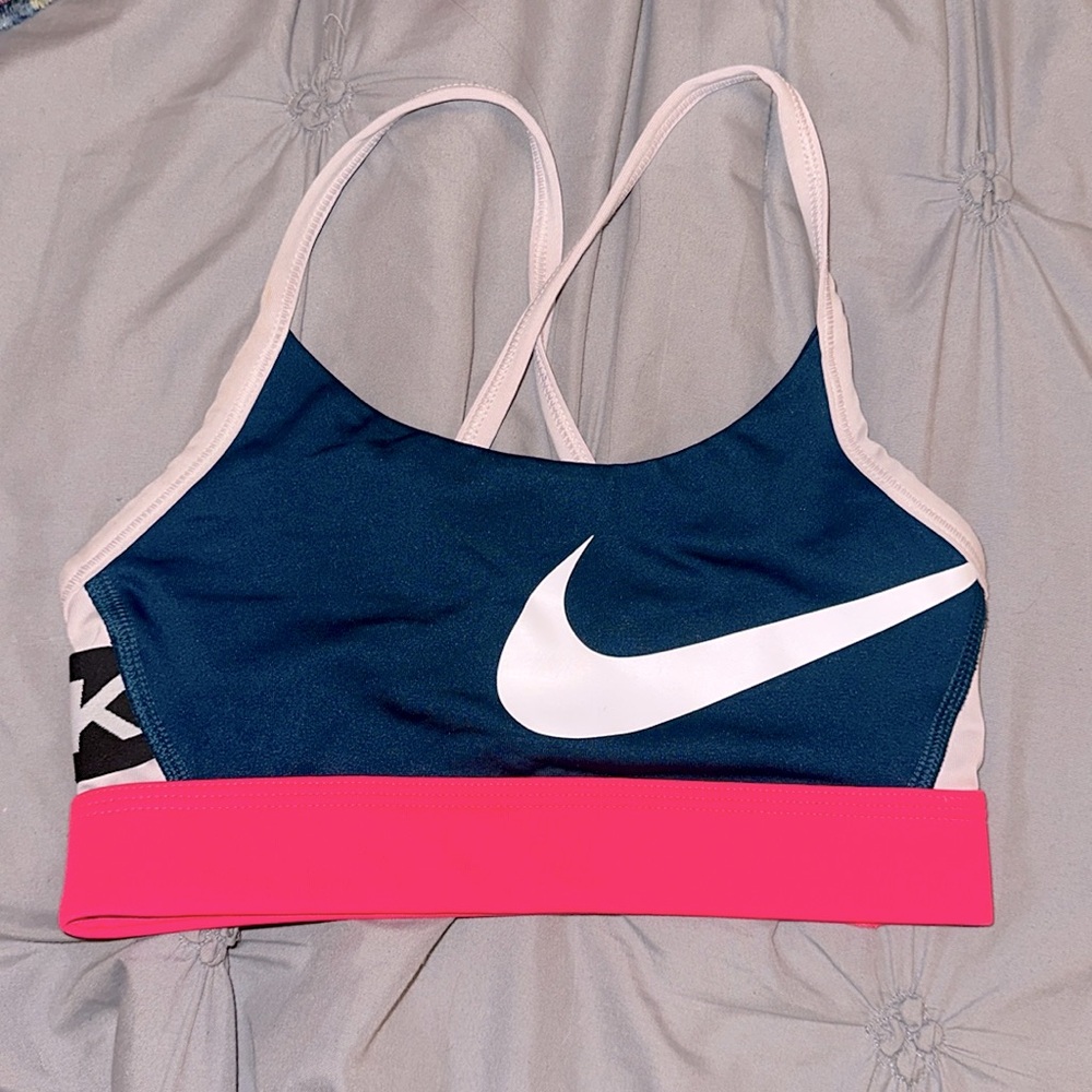 Nike Sports Bra Size XS EUC